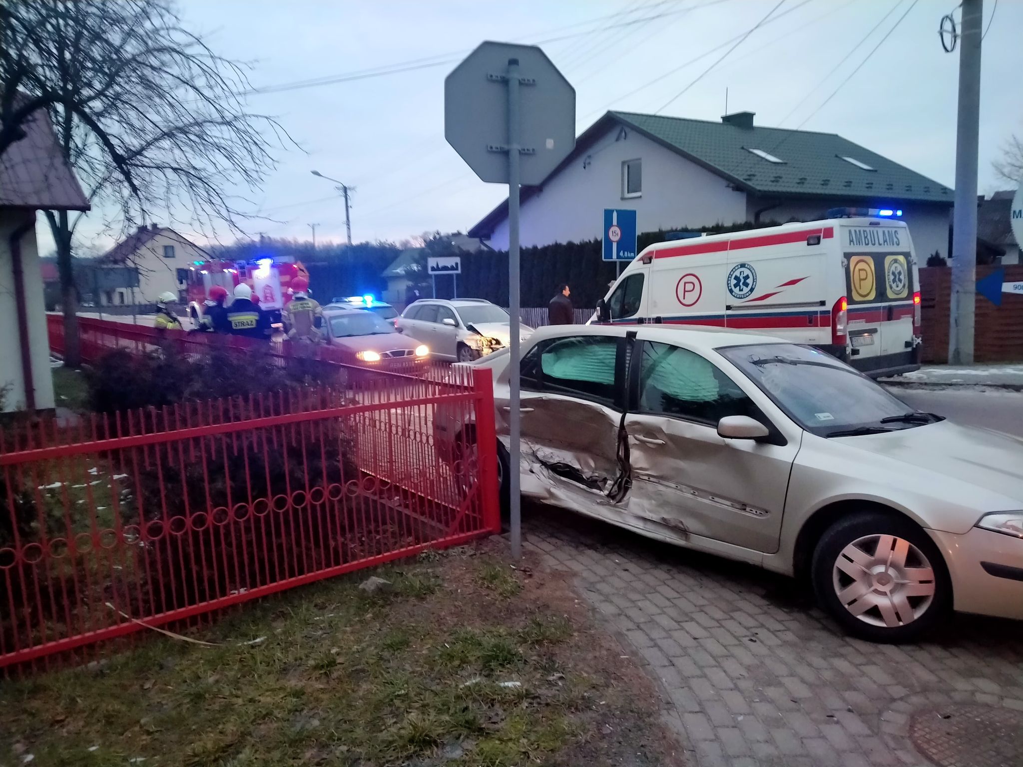 Policja o kolizji w Przyłęku - Zdjęcie główne