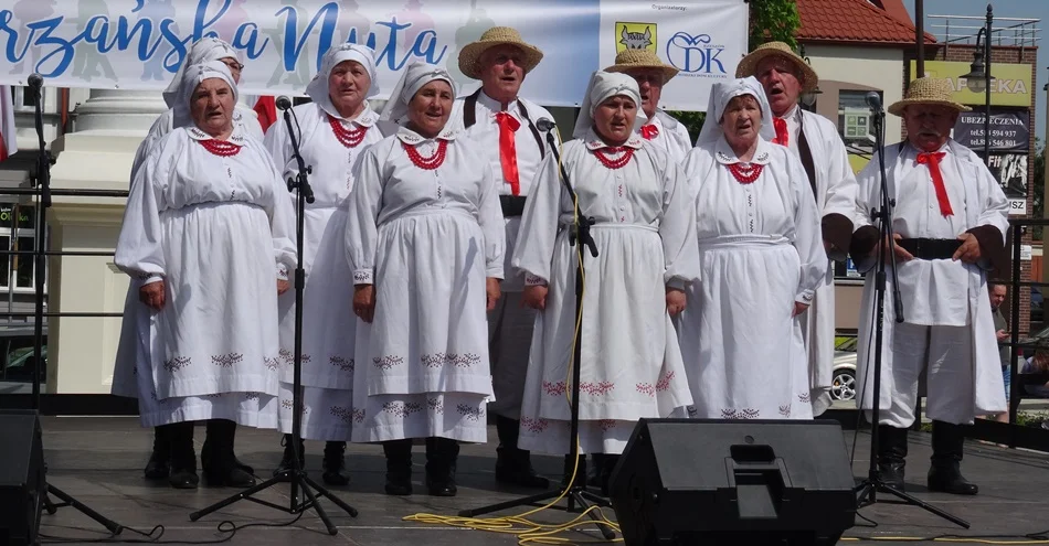 Zespół Cmolasianie z nagrodą na przeglądzie w Dynowie - Zdjęcie główne