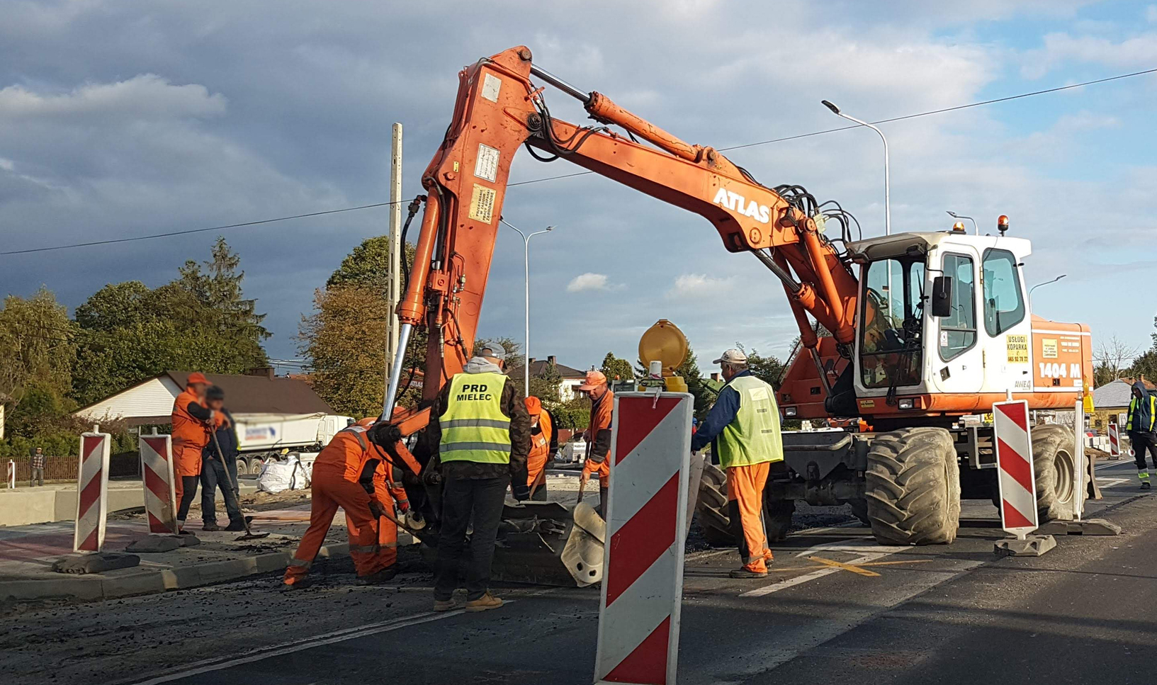 Korek na DK 9 w Kolbuszowej Górnej. Lepiej wybrać inną trasę  - Zdjęcie główne