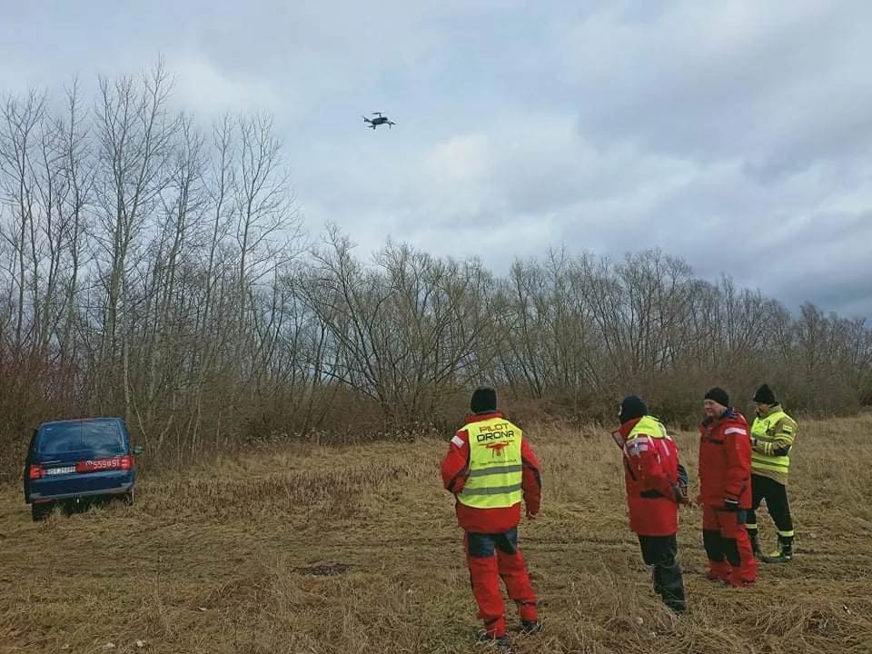 Trwa akcja poszukiwawcza 65-letniej kobiety na rzece San. Weszła do wody i zniknęła [AKTUALIZACJA] - Zdjęcie główne