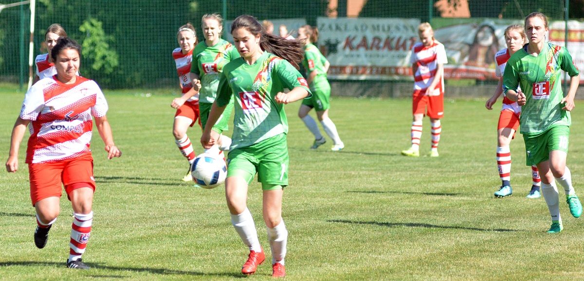 Sokół Kolbuszowa Dolna - Resovia 0:0 - Zdjęcie główne