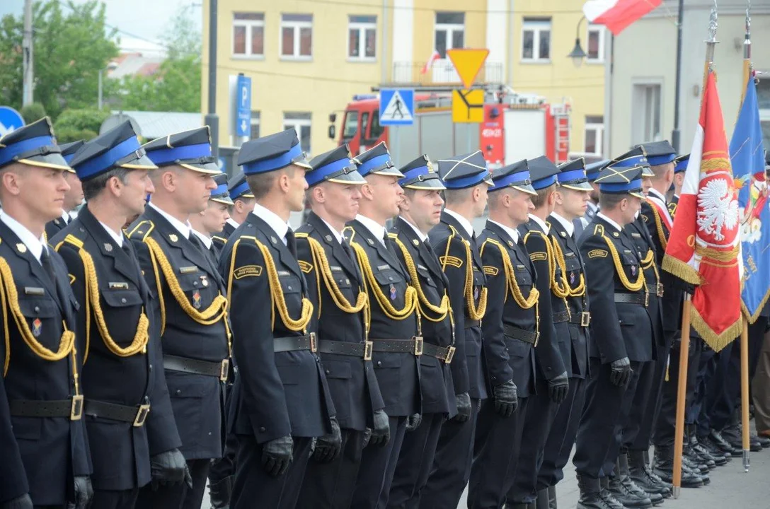 Huczne uroczystości strażaków w Kolbuszowej. Odznaczenia i poświęcenie wozu [ZDJĘCIA - LISTA ODZNACZONYCH] - Zdjęcie główne