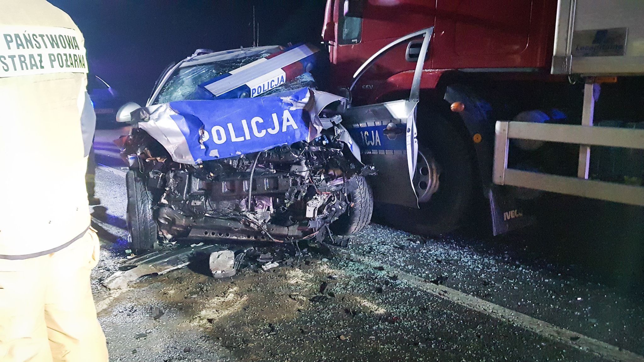 Z regionu. Dramatyczny pościg policji. Kierowca nie przeżył [FOTO] - Zdjęcie główne