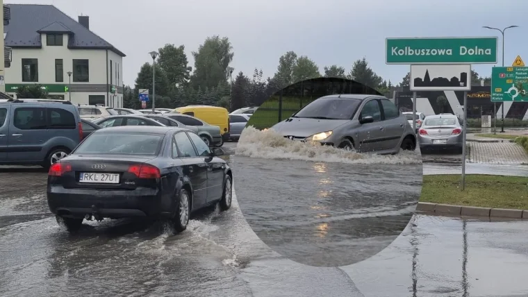 Wszystkie służby w Kolbuszowej postawione na nogi. Idą ulewne deszcze. Możliwe podtopienia - Zdjęcie główne