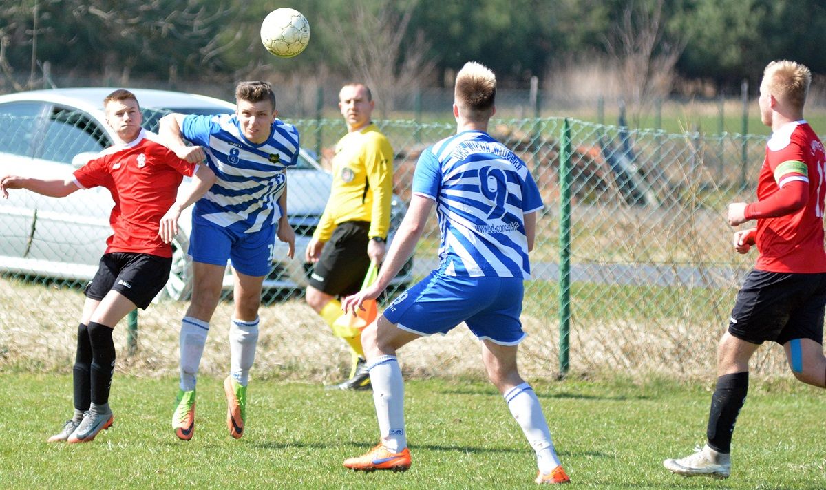 Wilga Widełka - Team Przecław 0:0 [ZDJĘCIA] - Zdjęcie główne