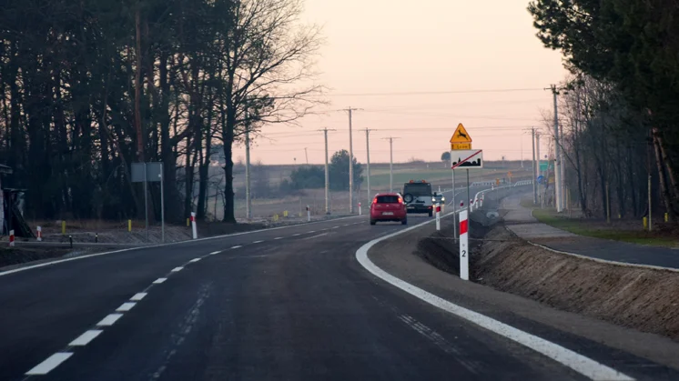 Droga między rondami w Kolbuszowej Górnej w końcu będzie oświetlona [ZDJĘCIA MAPA] - Zdjęcie główne