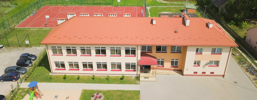 Jedna osoba chętna na stanowisko dyrektora w szkole w Woli Rusinowskiej - Zdjęcie główne