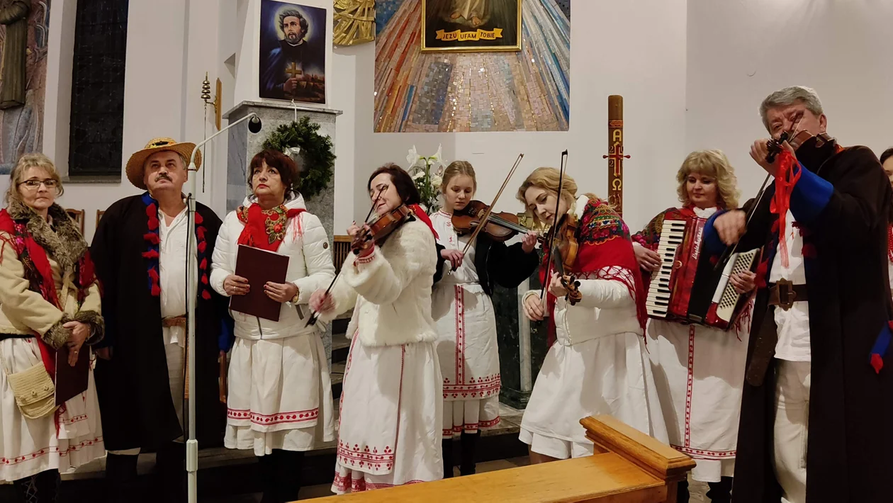 Koncert Kapeli z Majdanu Królewskiego w Weryni. Kolejne występy niebawem. Gdzie?  [ZDJĘCIA - WIDEO] - Zdjęcie główne