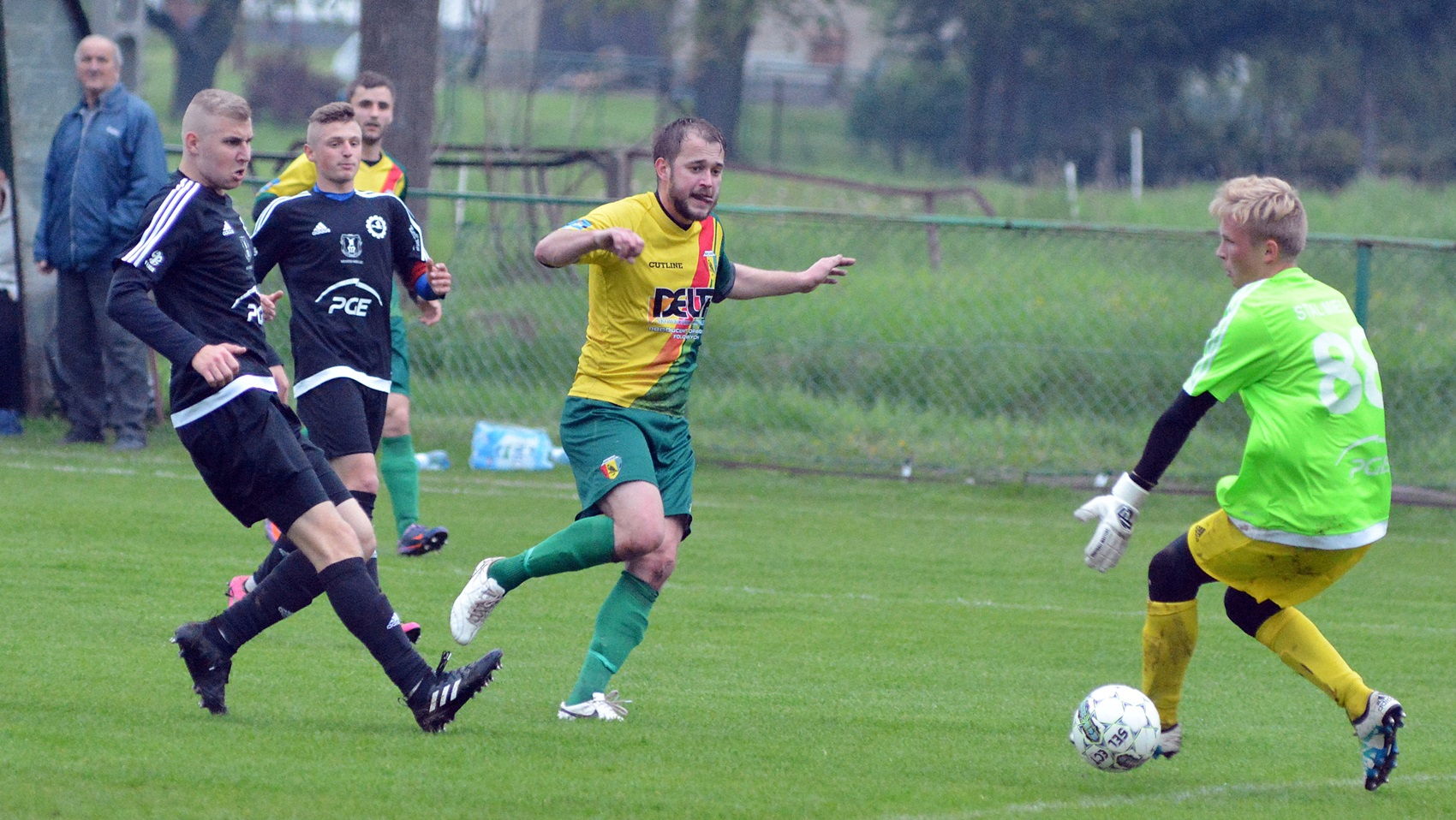 Sokół Kolbuszowa Dolna - Stal II Mielec 3:0 [ZDJĘCIA] - Zdjęcie główne