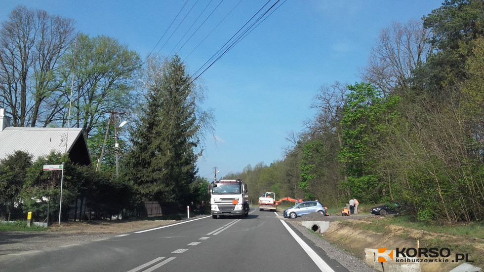 Gmina Raniżów. - Wybudowanie chodnika będzie wiązało się z zajęciem terenów prywatnych - mówi przedstawicielka PZDW - Zdjęcie główne