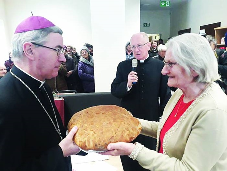 Placówka, przeznaczona na dzienny pobyt dla seniorów, powstała w jednym z budynków przy kościele pw. św. Brata Alberta - Zdjęcie główne