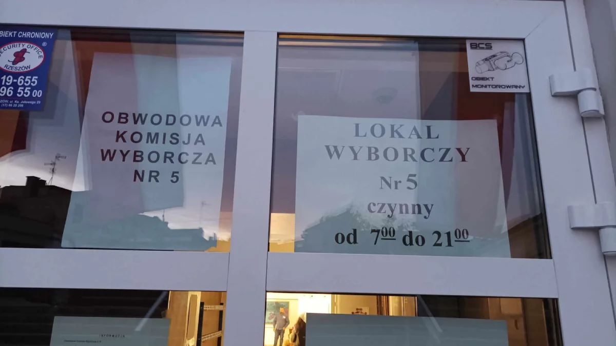 Oni będą czuwać nad wyborami w gminie Cmolas, Dzikowiec i Niwiska [LISTA NAZWISK] - Zdjęcie główne