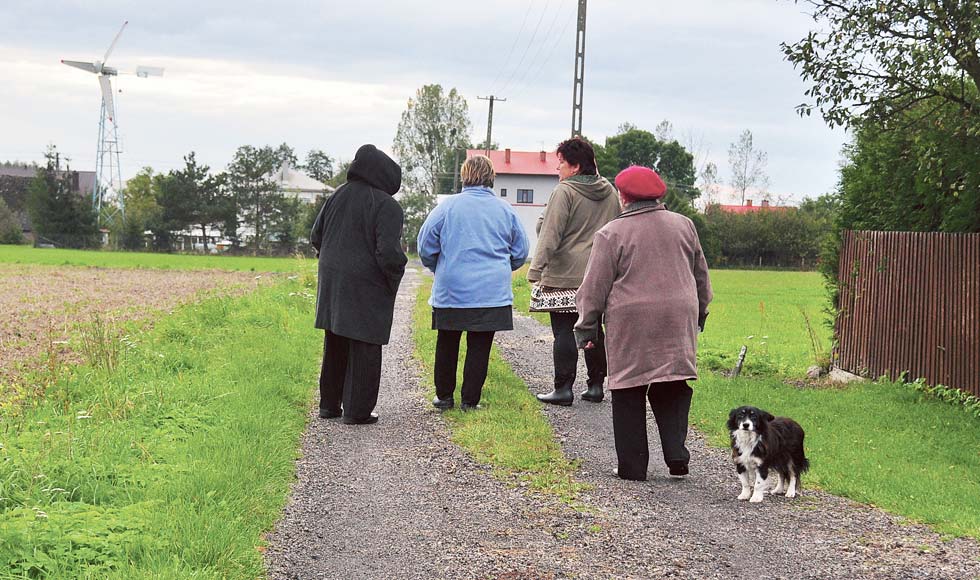 Gmina Kolbuszowa. Mieszkańcy Zarębek starają się o skomunalizowanie drogi - Zdjęcie główne