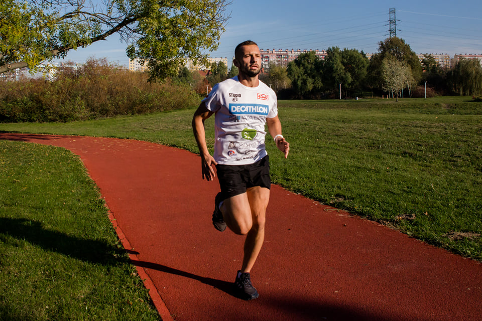 Z PODKARPACIA. Przebiegnie 600 km, żeby pomóc dzieciom - Zdjęcie główne