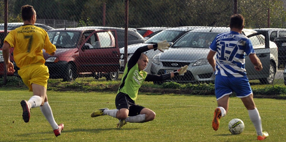 Wilga Widełka - KS Dzikowiec 3:2 [ZDJĘCIA] - Zdjęcie główne