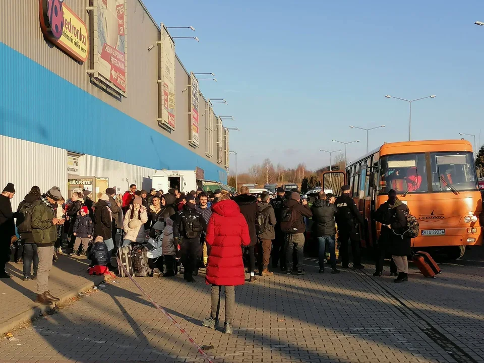 Oblężenie w urzędach. W powiecie kolbuszowskim Ukraińcy złożyli już ponad 250 wniosków o PESEL  - Zdjęcie główne