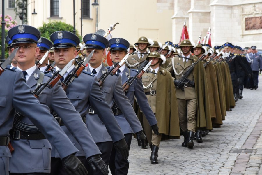 Z REGIONU. Wojewódzkie święto policji. Dwa dni utrudnień w Rzeszowie  - Zdjęcie główne