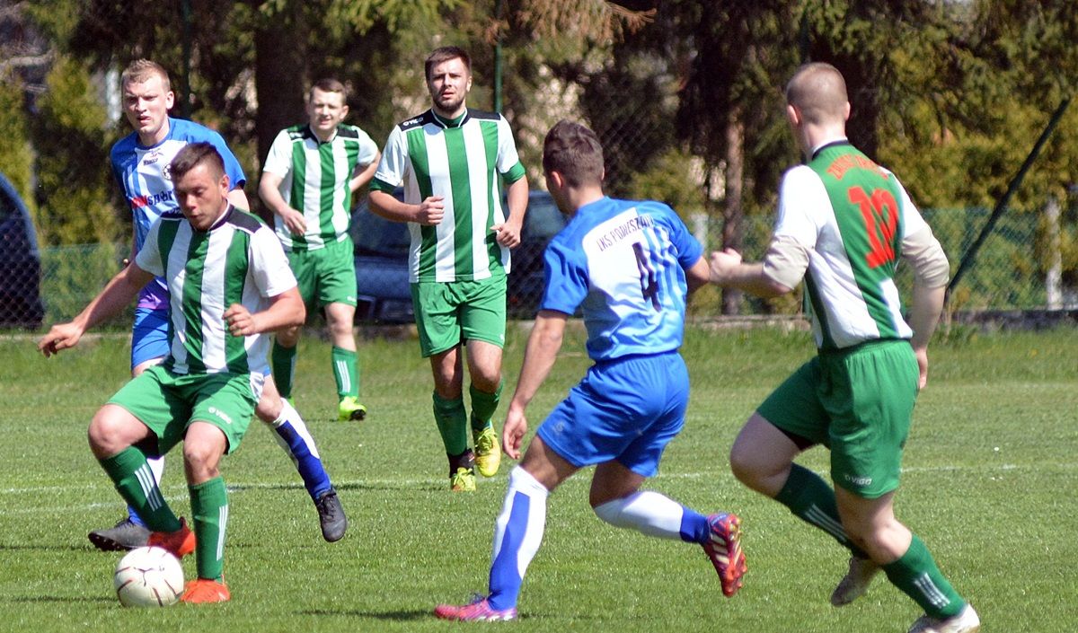 Zacisze Trześń - LKS Podleszany 1:1 [ZDJĘCIA] - Zdjęcie główne