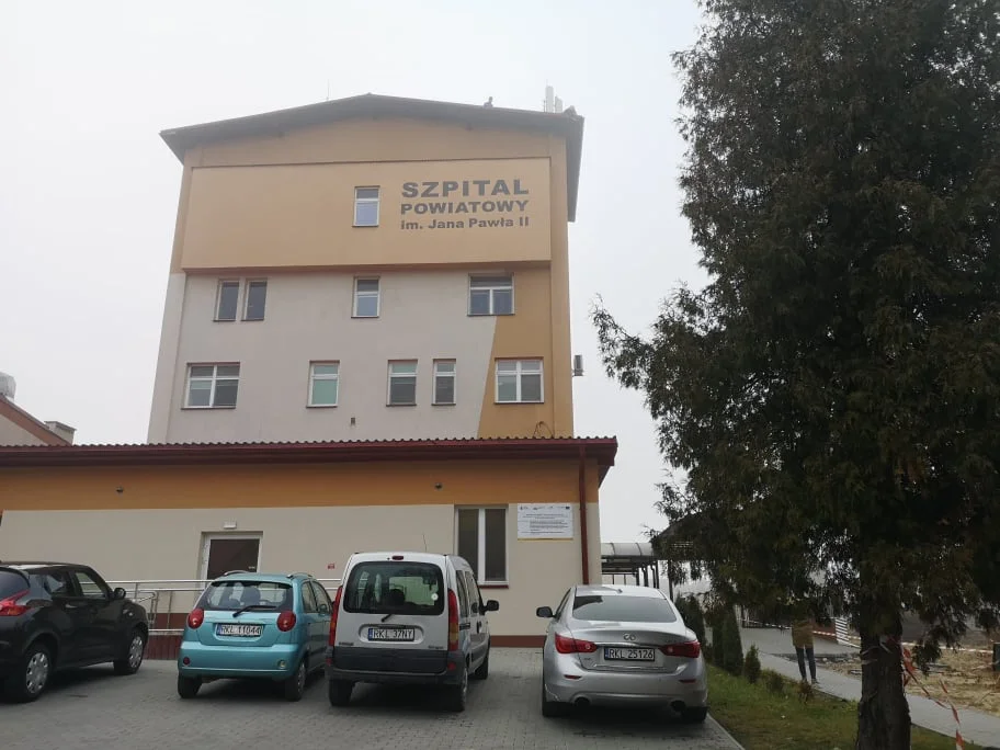 Trwające prace przy szpitalu w Kolbuszowej