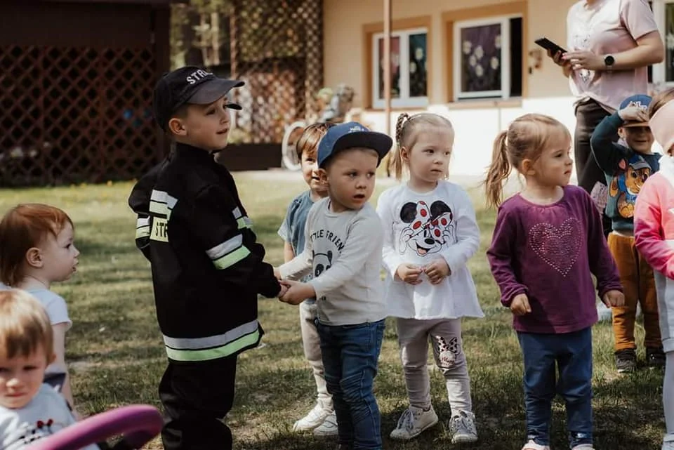 Mali strażacy z OSP Mazury. 