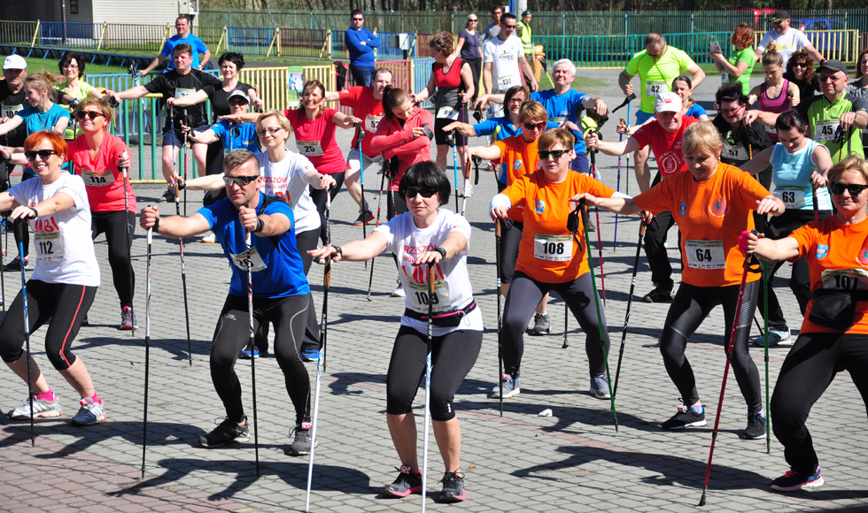 Kolbuszowa. Wiosenne zmagania nordic walking w lasowiackim stylu już w niedzielę [NASZ PATRONAT] - Zdjęcie główne