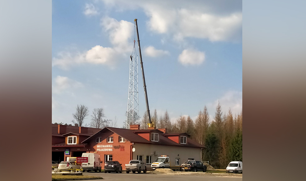 GMINA KOLBUSZOWA. Kiedy maszt telefonii komórkowej zostanie uruchomiony?  - Zdjęcie główne