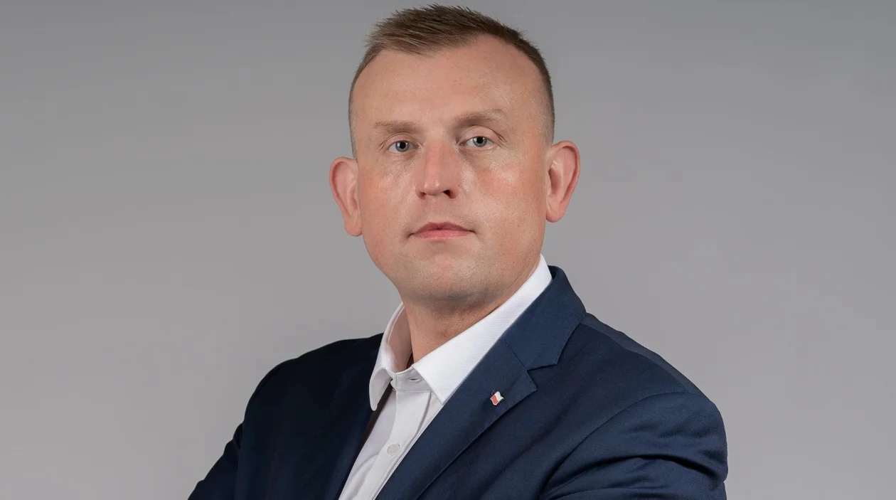 Tomasz Buczek z Kolbuszowej Górnej z numerem drugim na liście Konfederacji. Wybory 2023 - Zdjęcie główne