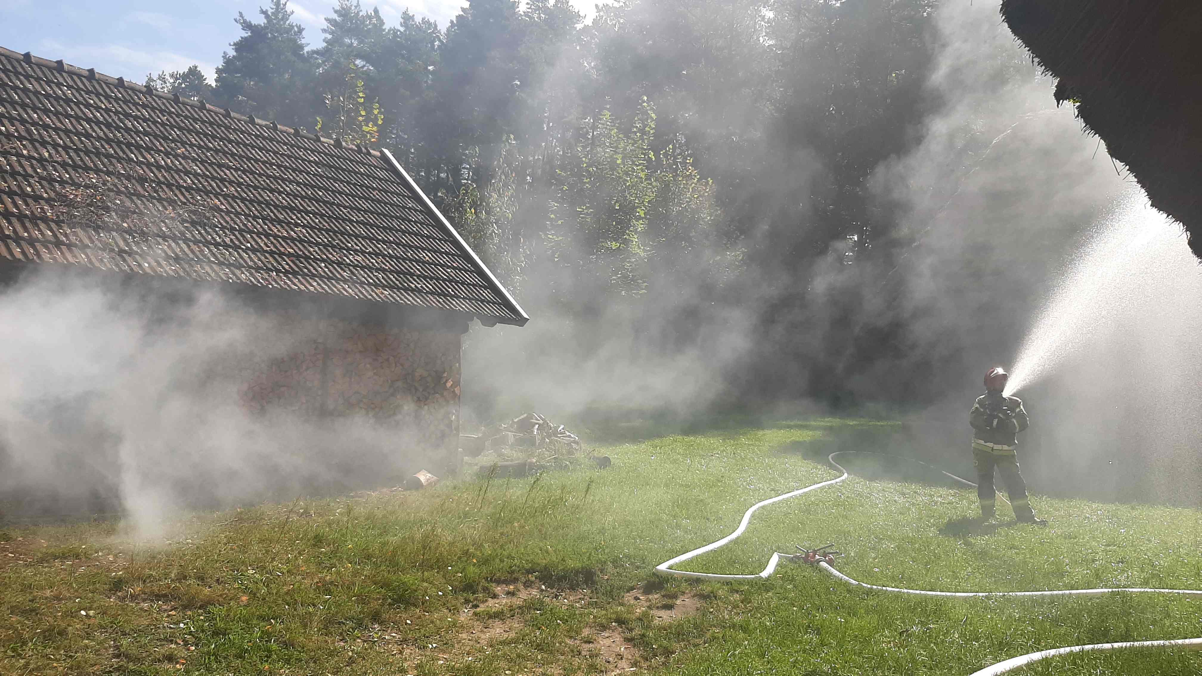 Ćwiczenia zmianowe strażaków.