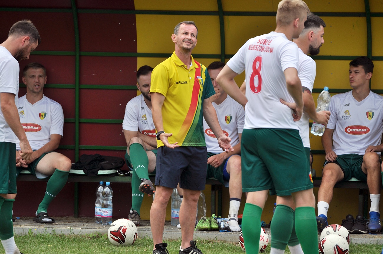 Sokół Kolbuszowa Dolna - Czarni Trześń 3:1 [ZDJĘCIA] - Zdjęcie główne