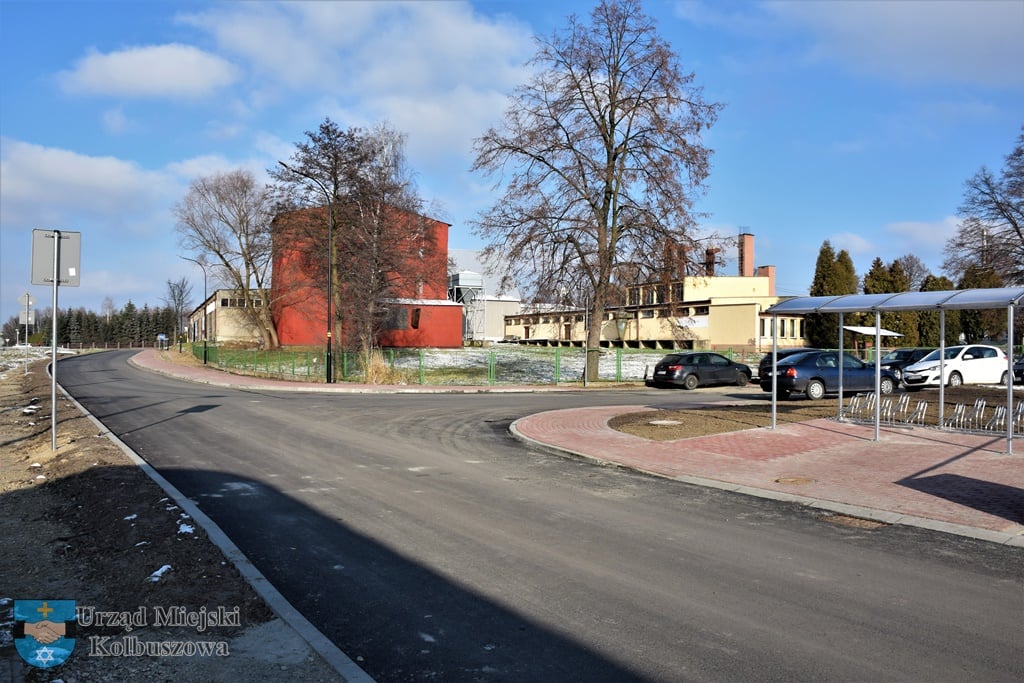 Kolejna ulica wyremontowana. Pojawił się nie tylko asfalt [FOTO] - Zdjęcie główne