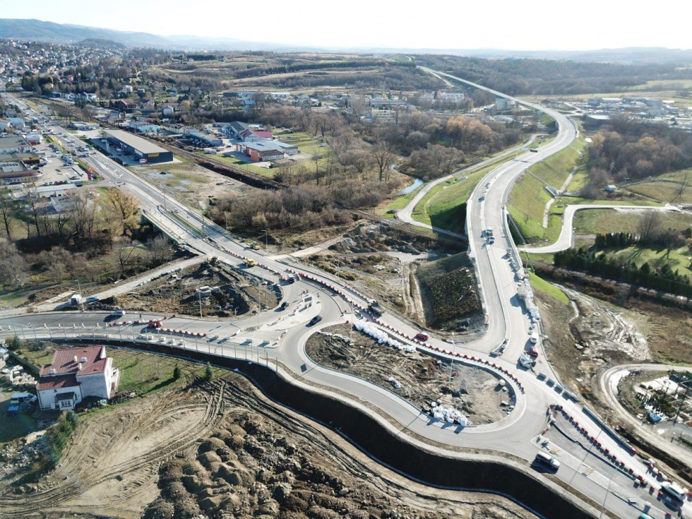 Z PODKARPACIA. Do 26 listopada duże utrudnienia na trasie Rzeszów - Bieszczady - Zdjęcie główne