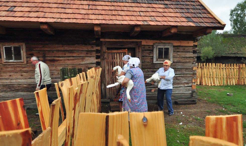 Do skansenu za złotówkę - Zdjęcie główne