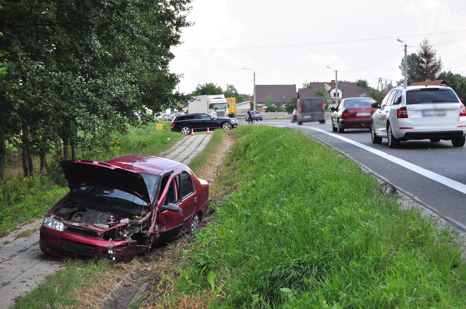 Gmina Kolbuszowa. Grożna kolizja w Kolbuszowej Górnej na odcinku pomiaru odcinkowego w minionym tygodniu. Więcej informacji - Zdjęcie główne