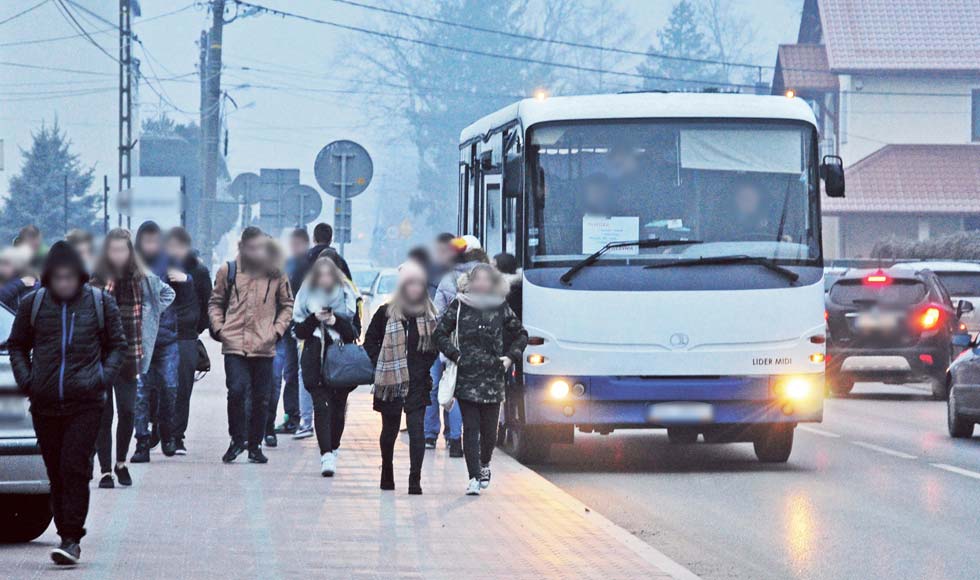 Gmina Niwiska. Nie ma czym dojechać do szkoły albo do lekarza - Zdjęcie główne