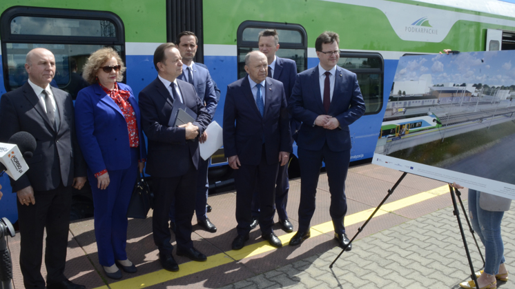 Nowe pociągi na trasie Kolbuszowa - Rzeszów. Od kiedy? [WIDEO] - Zdjęcie główne