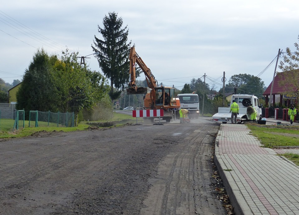 Nowa nawierzchnia w Weryni pojawi się na długości 1,67 km - Zdjęcie główne