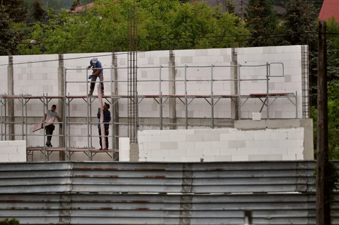 Postępują prace przy budowie sklepu Bricomarché w Kolbuszowej Dolnej [ZDJĘCIA] - Zdjęcie główne