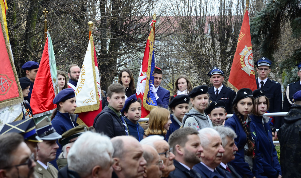 Kolbuszowa. Dziewiąta rocznica katastrofy smoleńskiej |ZDJĘCIA|VIDEO| - Zdjęcie główne