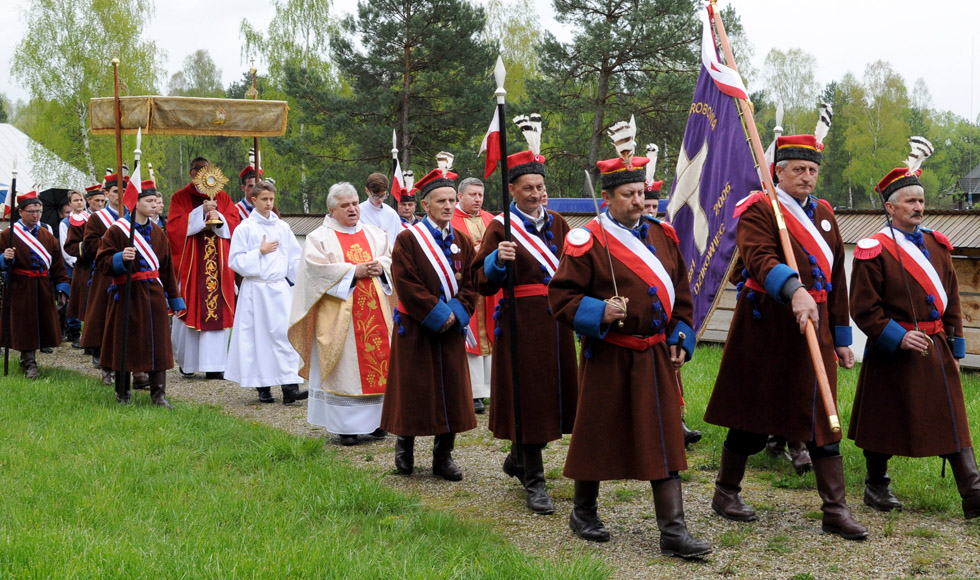 Odpust w kościele pw. św. Marka Ewangelisty w skansenie w Kolbuszowej  - Zdjęcie główne