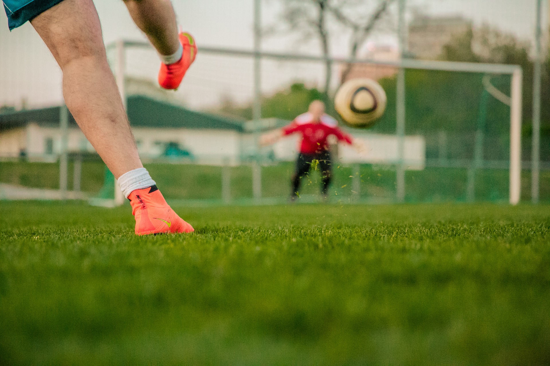 PIŁKA NOŻNA 4 liga. Cenna wygrana - Zdjęcie główne