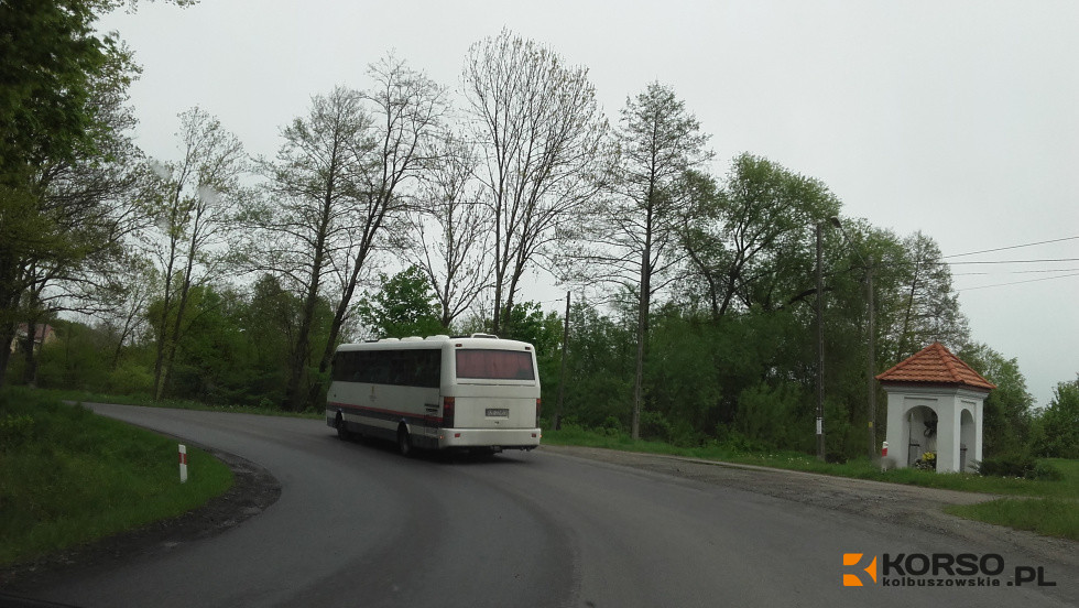 Gmina Cmolas. Uczniowie podstawówek mają zabezpieczony transport - Zdjęcie główne