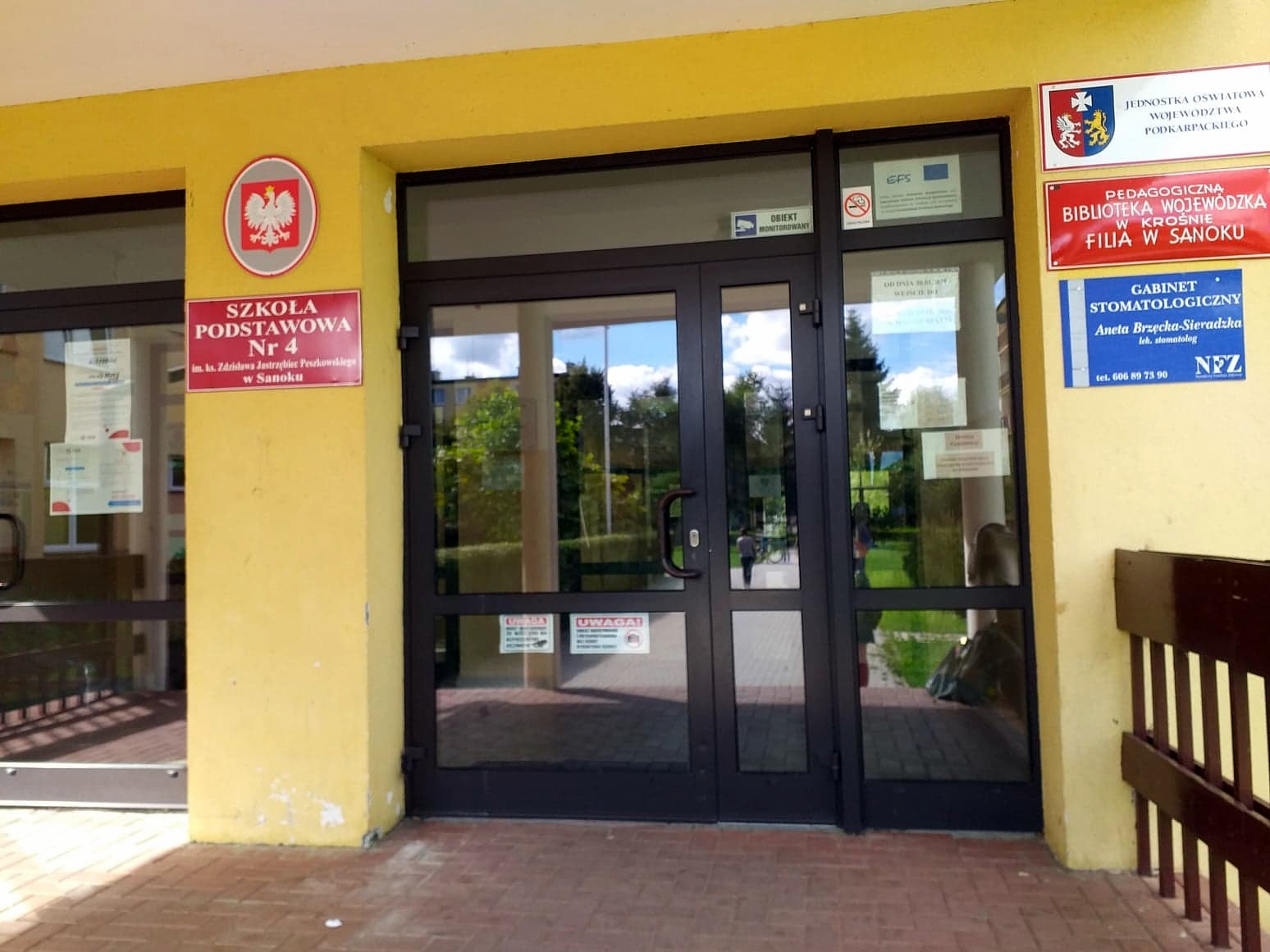 Oczekujemy współpracy a nie krytyki - podkreślają dyrektorzy SP nr 4 w Sanoku - Zdjęcie główne