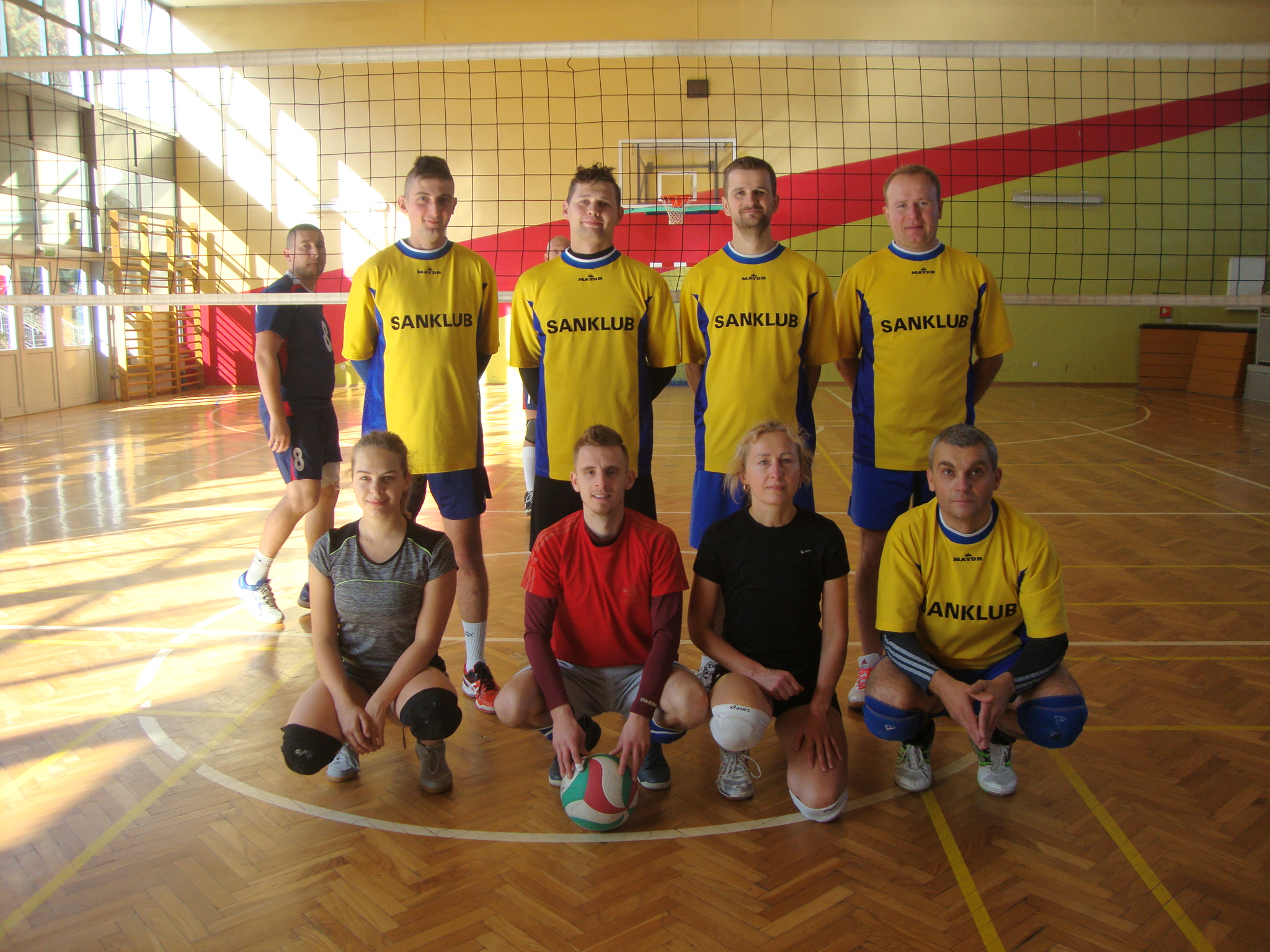 PZG Sanok na podium  - Zdjęcie główne