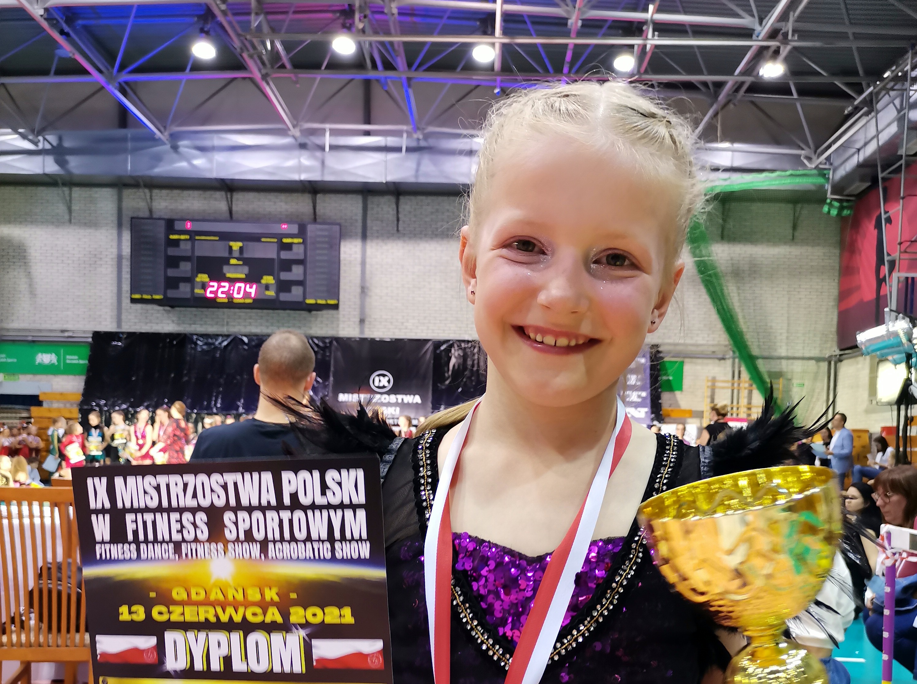 8-letnia Liwia Posadzka na podium na Mistrzostwach Polski w Fitnessie sportowym [ZDJĘCIA] - Zdjęcie główne