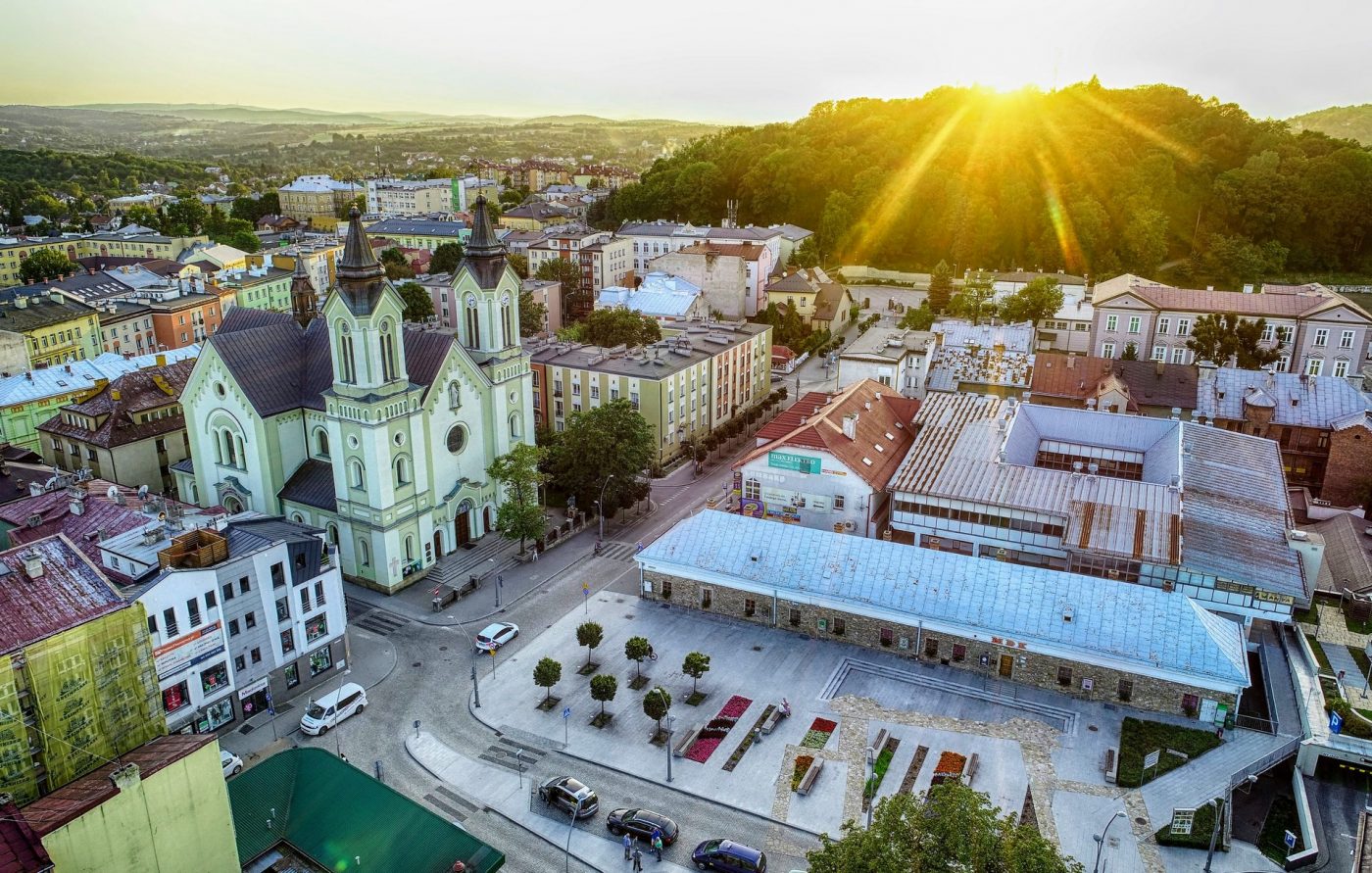 ZDANIE ODRĘBNE: Rozmaitości - Zdjęcie główne