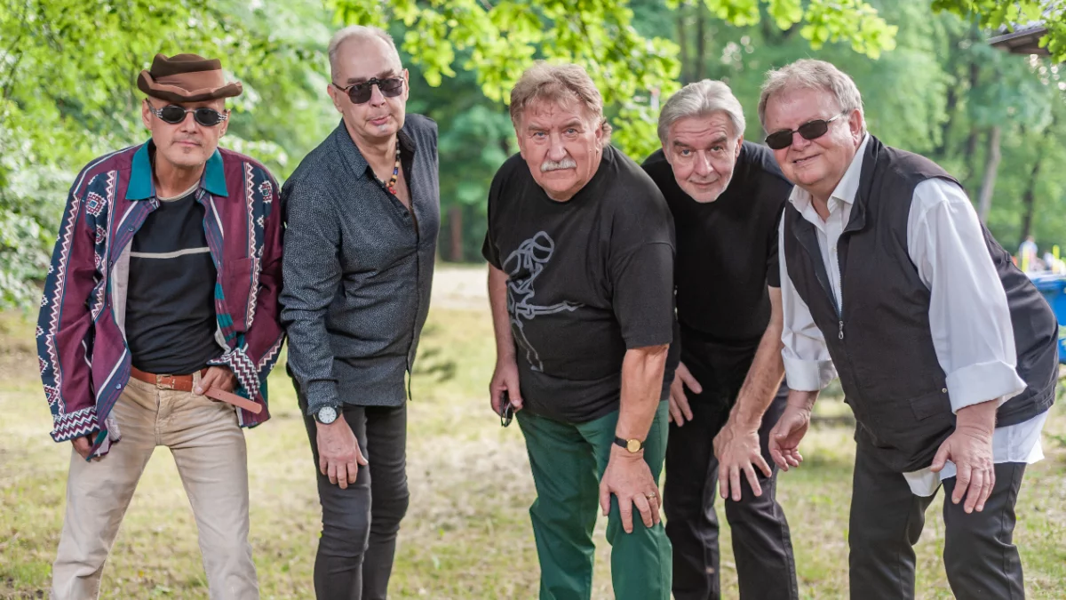 Świętuj Dzień Matki w wyjątkowy sposób! Zdobądź bilety na koncert zespołu WAWELE! - Zdjęcie główne