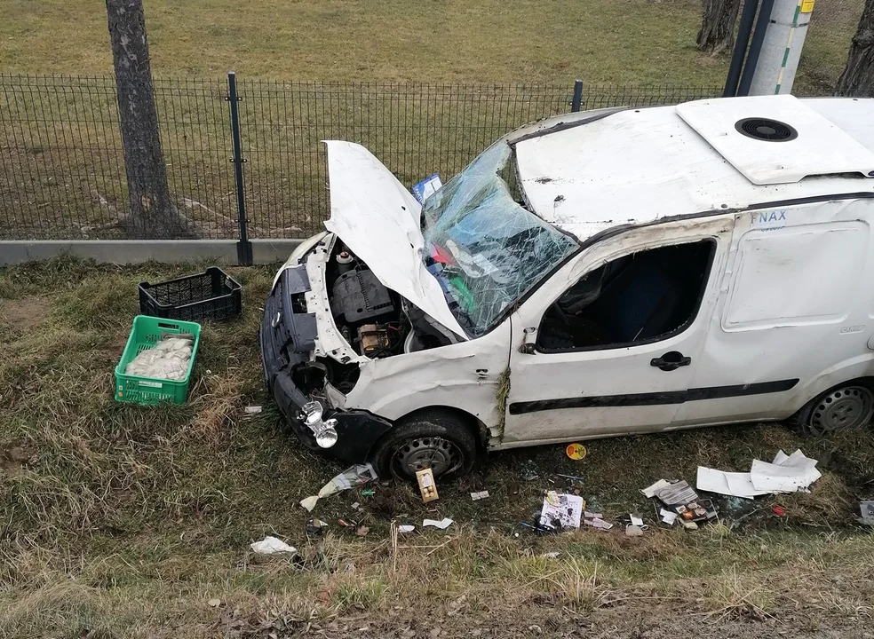 Zderzenie dwóch samochodów w Zarszynie. Droga zablokowana [ZDJĘCIA] - Zdjęcie główne