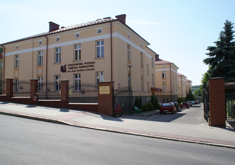 Pierwsze takie studia w Polsce na sanockim PWSZ - Zdjęcie główne
