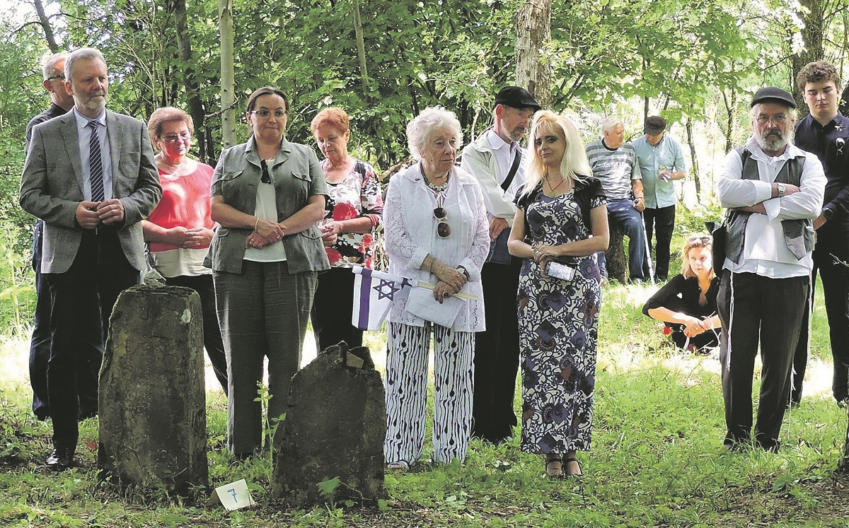 BIESZCZADY: Pamięć o 150 zamordowanych Żydach  - Zdjęcie główne