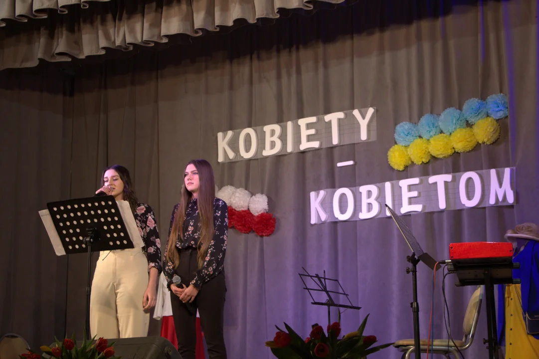"Kobiety - kobietom" - koncert charytatywny w Nowosielcach [ZDJĘCIA] - Zdjęcie główne